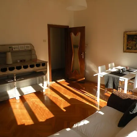 Lodron Apartment Trient